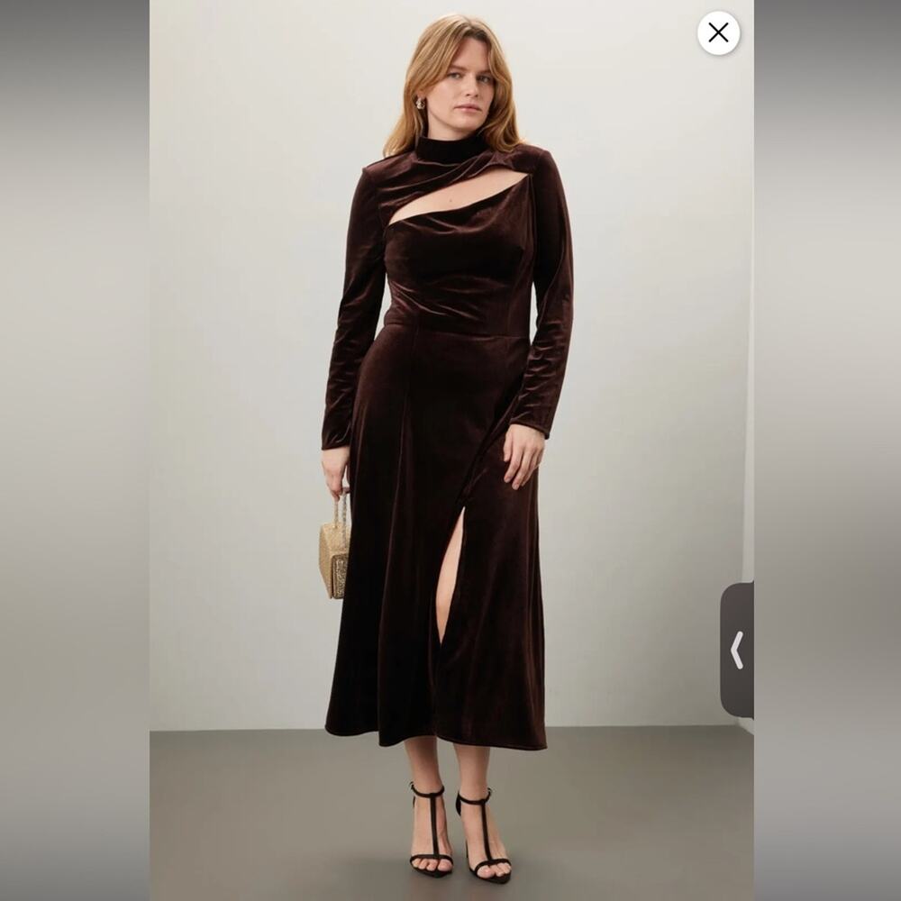 Rene Ruiz Collection Elegant Brown Velvet Dress